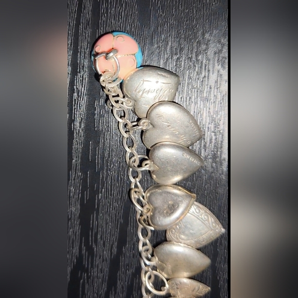 SOLD🔥💕Antique Victorian Sterling Silver 16 Puffy Heart Charm Bracelet Enamel - Picture 8 of 17